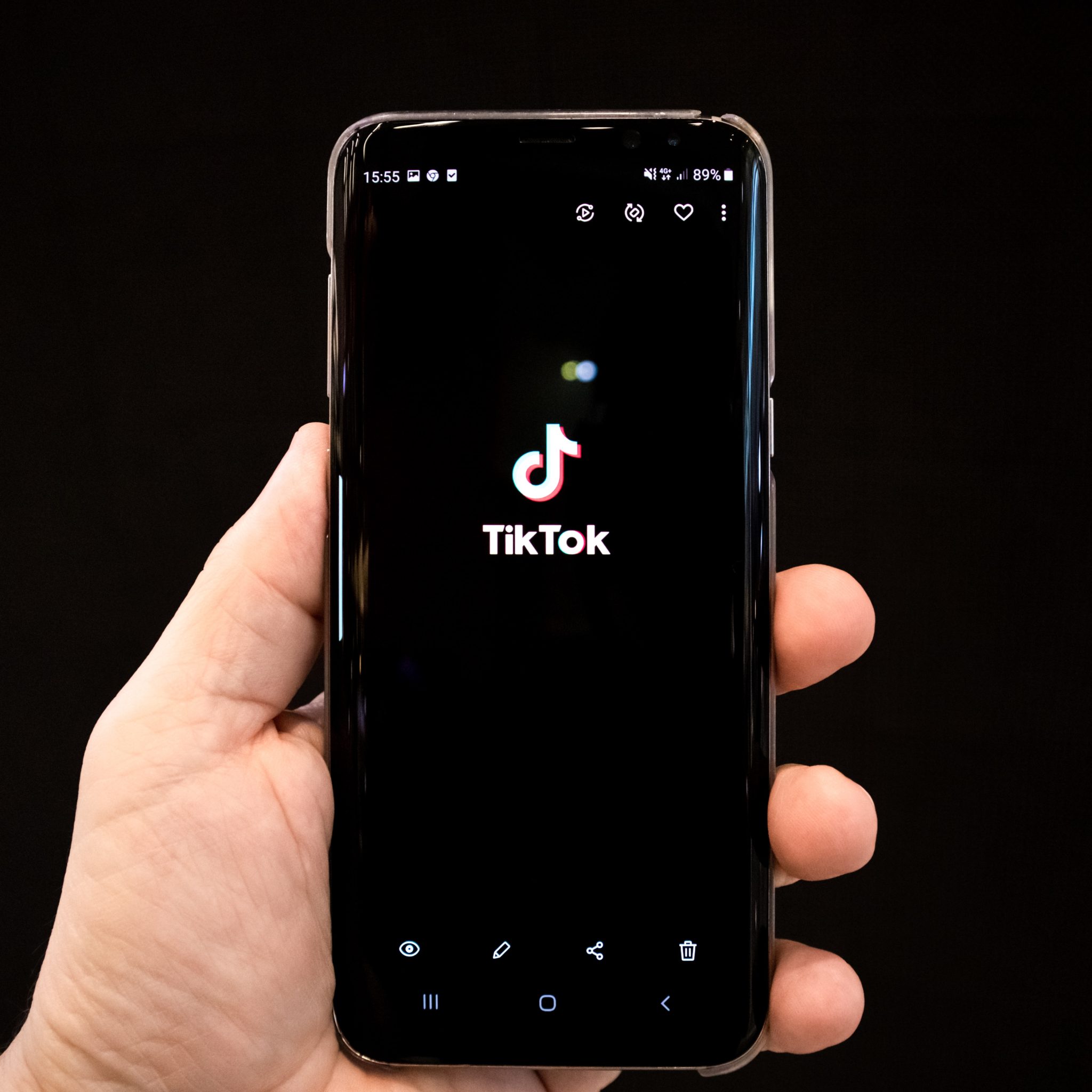 what-does-wrd-mean-on-tiktok-medium-talk