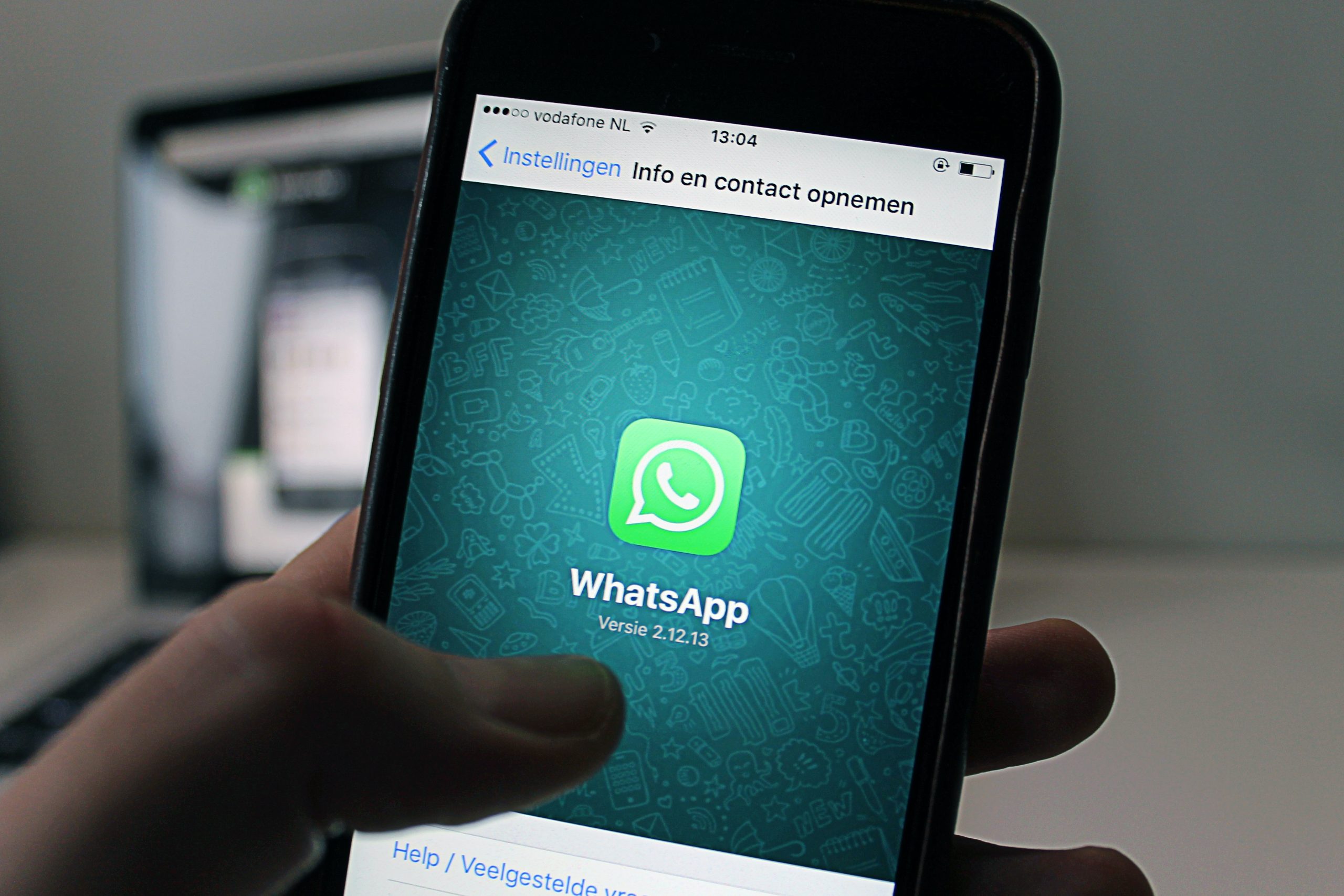 Common Reasons Why Contacts Aren't Visible in WhatsApp